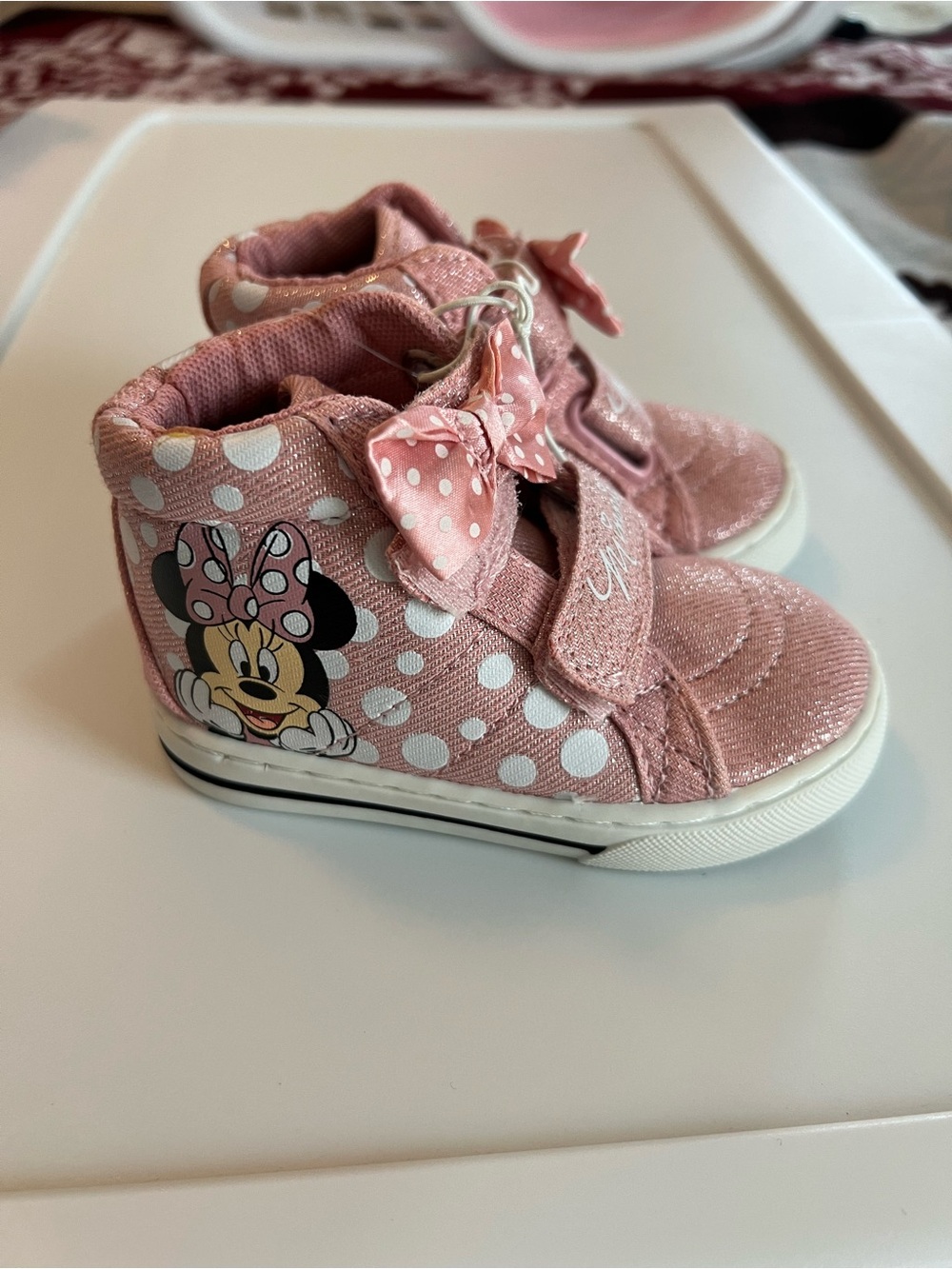 Disney Pink Minnie Mouse Sparkle High-Top Sneakers